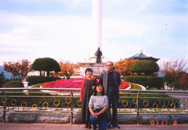 李 舜臣の像